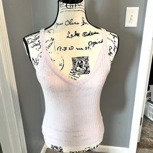 american eagle long top perfect for layering under white and pink